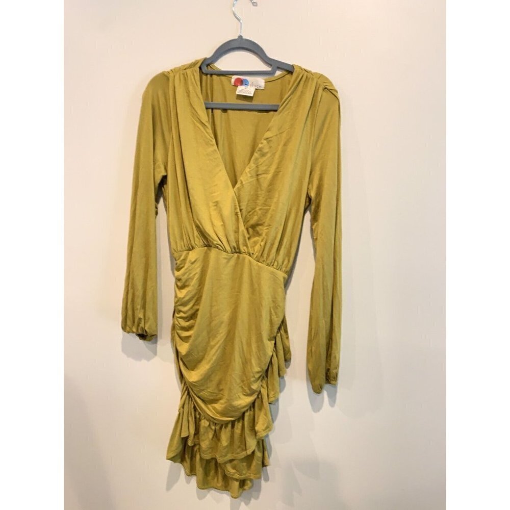 Free people Miami Ruched Mini Dress Tea Leaf V Neck Party Size Small NEW - Picture 5 of 9